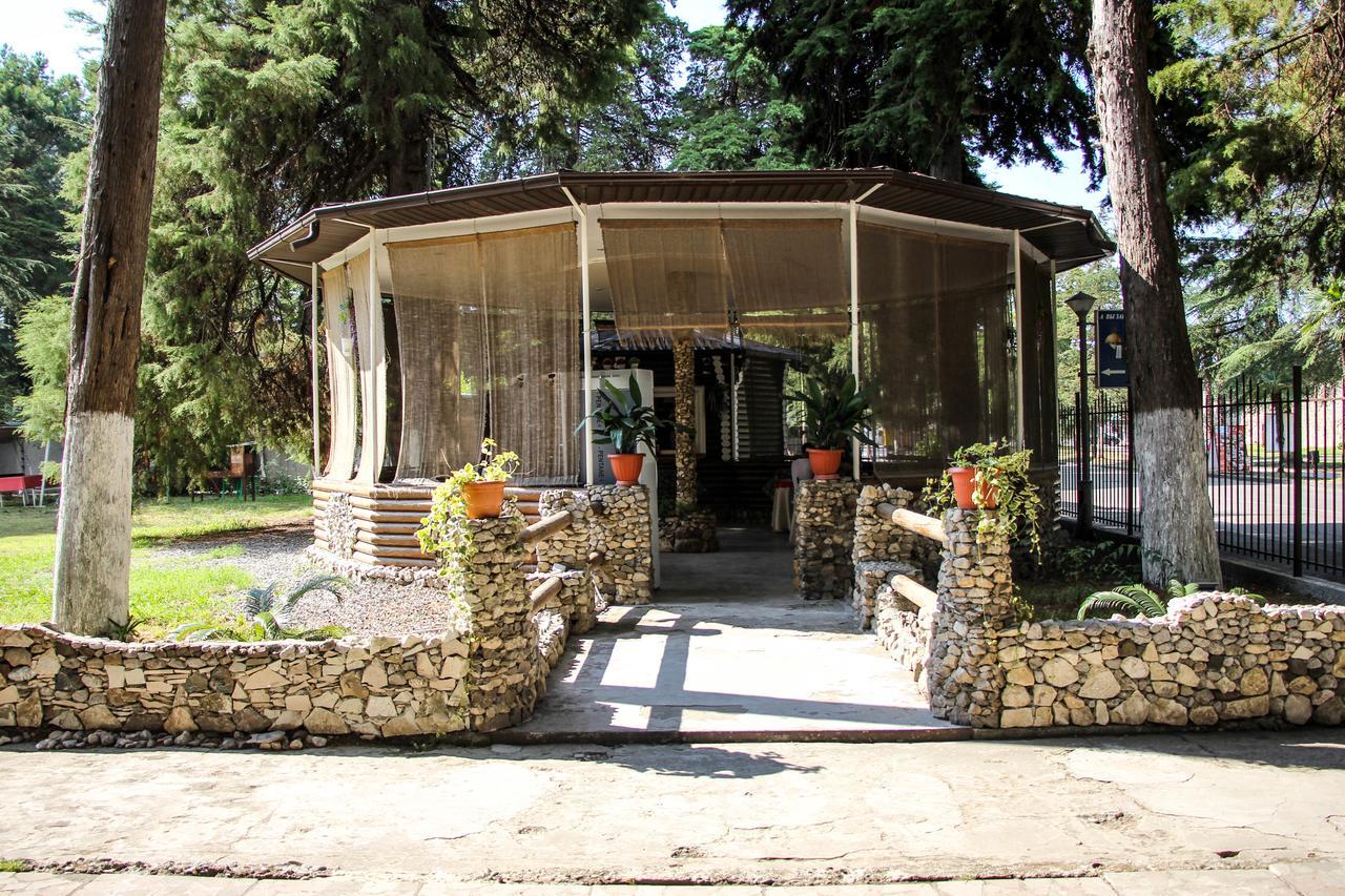 Pitsunda Hotel Exterior photo